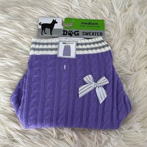 NWT Girl dog Purple white striped knitted knit medium dog cat sweater with bow M